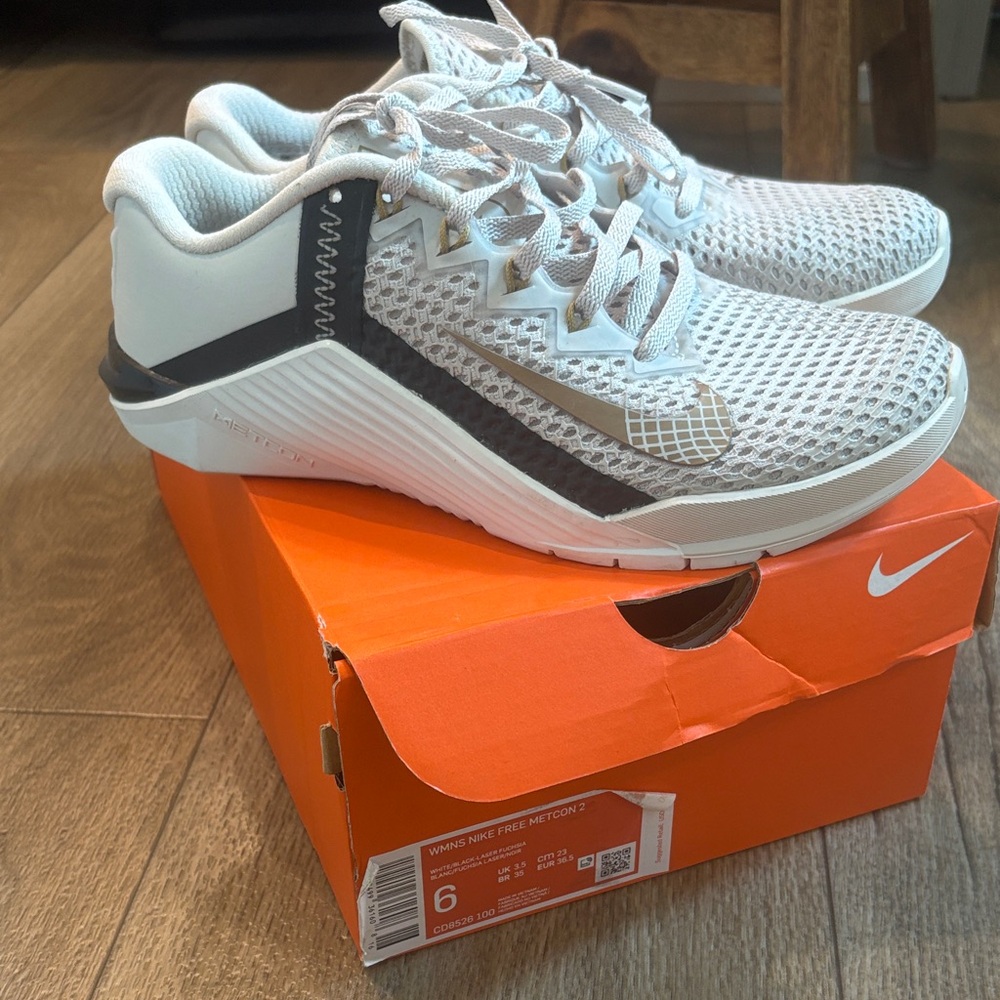Nike Women’s Free Metcon 2 - Picture 1 of 2